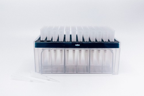 _MG_2907.jpg Końcówki do pipet niskoretencyjne, bez filtra 200ul