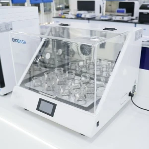 Inkubator z wytrząsarką